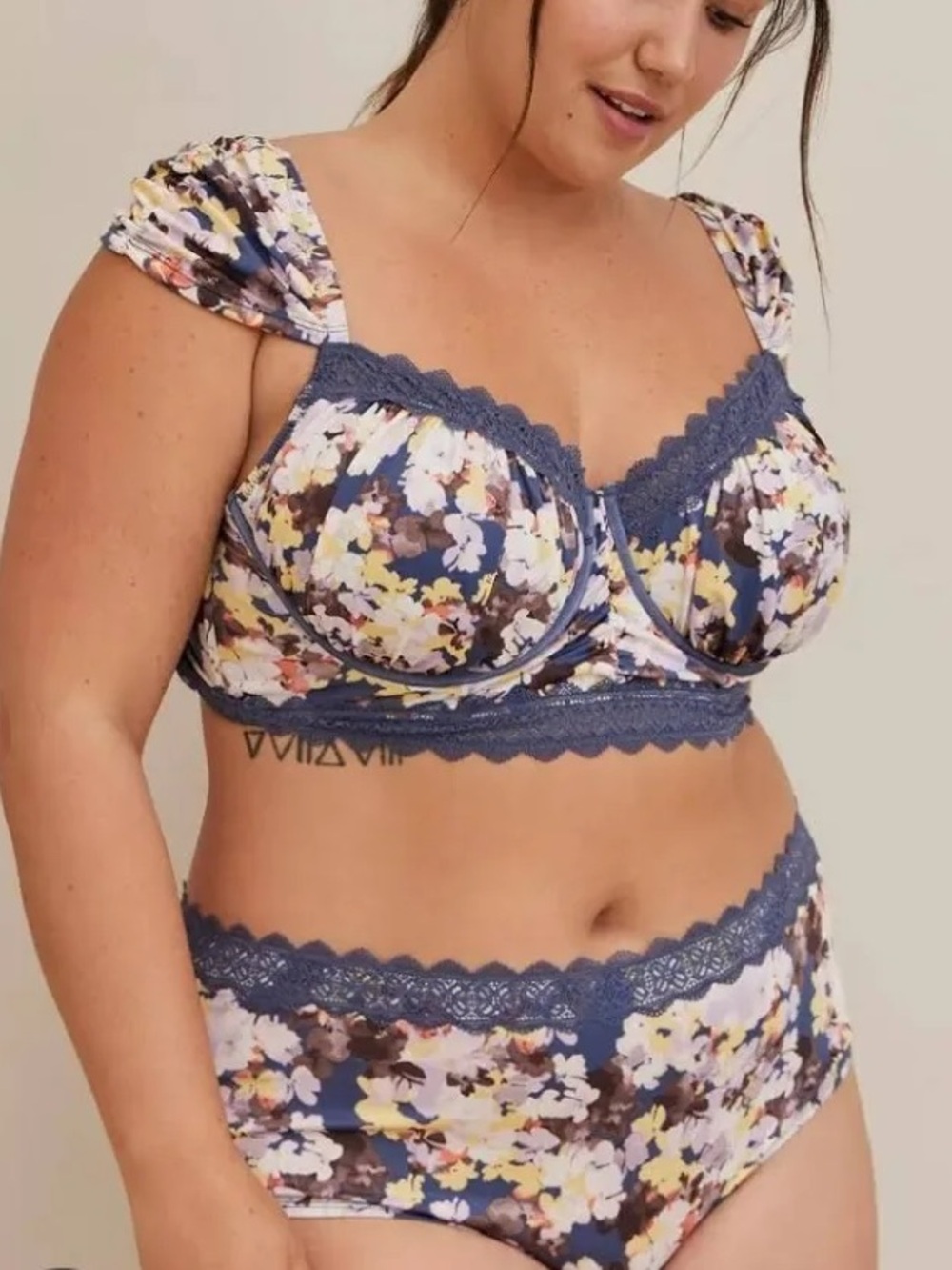 NWT TORRID 1 1X 14/16 LONGLINE BRALETTE SUNSHINE FLORAL SHIRRED CAP SLEEVE BRA